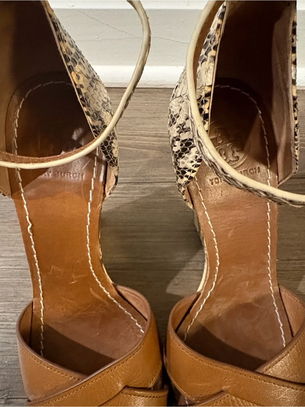 Tory Burch Livia Tan Leather and Snakeskin Wedge Sandals Size 6.5